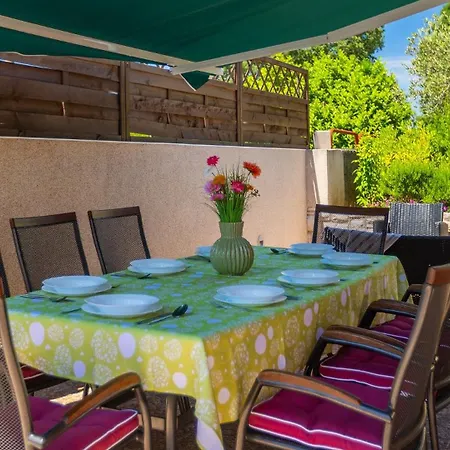 Casa Aneri By Guide Villa