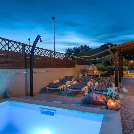 Casa Aneri By Guide Villa *